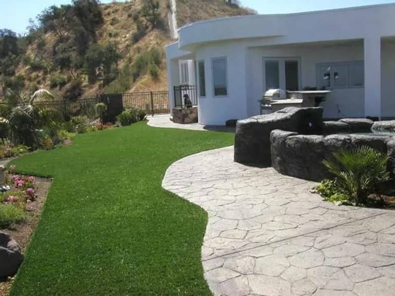 Most Realistic Fake Grass | The Perfect Lawn