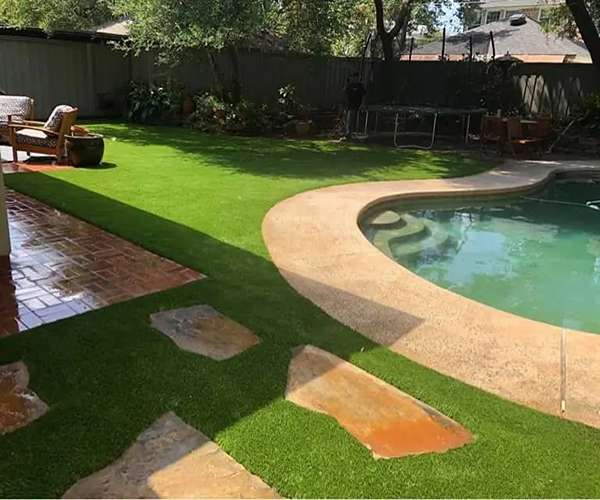 Surround Pool with Artificial Grass
